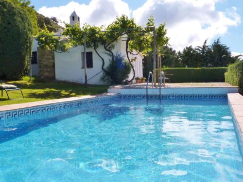 Cozy Cottage in La Joya with Private Pool