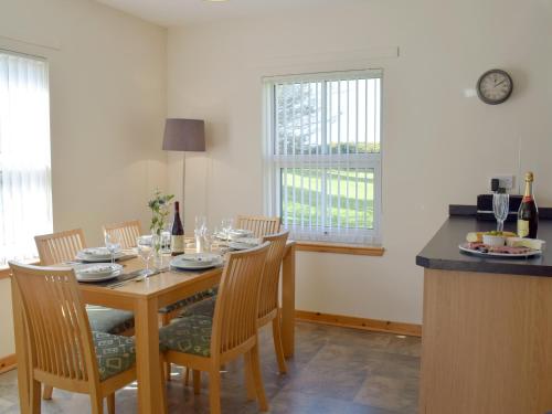 酒店外观, Willow Cottage - Uk30684 in 桑德海德