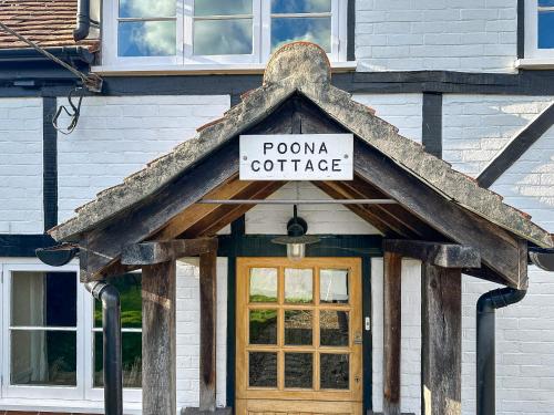 Udvendig, Poona Cottage in Cadnam
