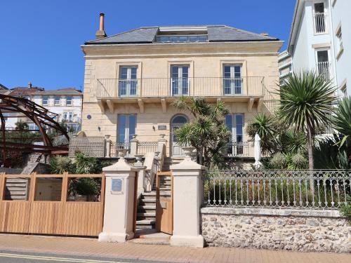 Villa Amanti – khách sạn tại Ventnor West