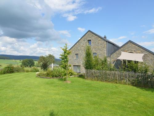 Cozy Cottage in Rahier with Forest Nearby