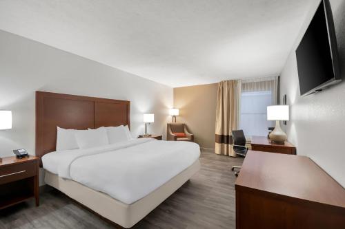 Comfort Inn & Suites Cincinnati Eastgate in Eastgate, USA