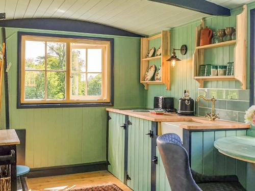 外觀, Dorset Alpaca Shepherd's Hut in 弗蘭普頓