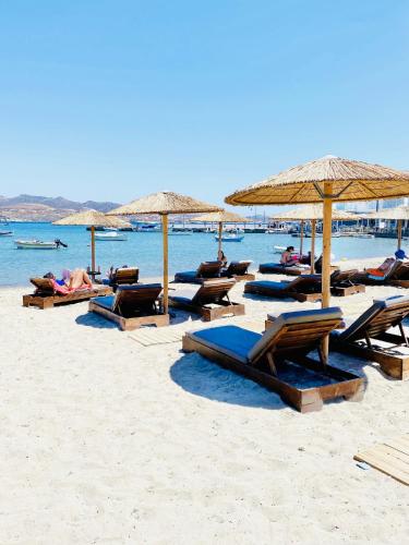 SunΚissed Suite - Pollonia Milos in Milos Island