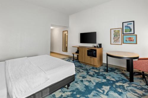 Hampton Inn Carrollton - image 41