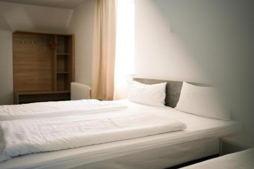 Dreibettzimmer