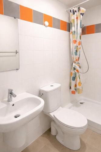Hotel aristide Vauban in Ліврі-Гарган
