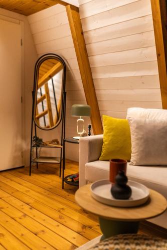 Funky Cabins Villas and Chalets - Gaia Park in イーベ エ ポシュメ