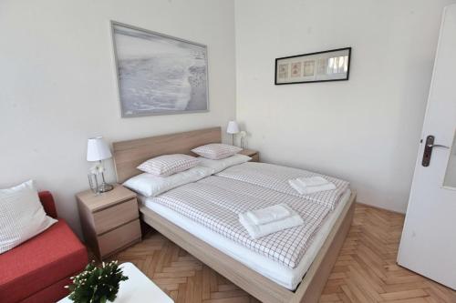 Angel City Aparthotel