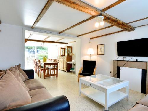  Stunning Holiday Home with Private Garden in Durbuy in Borlon