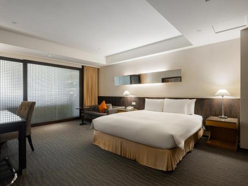 room detail thumbnail 0