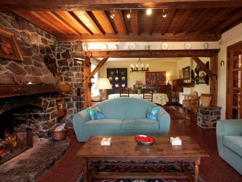 Beautiful Holiday Home with Garden near Forest in Belvaux, Ferienwohnung in Belvaux