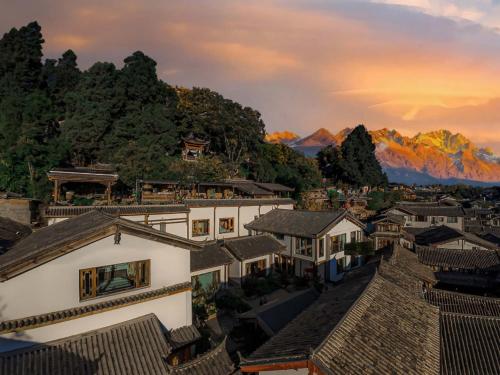 Surrounding environment, Zome Cloud Residence - Zome Sky View Coffee Villa (Lijiang Old Town Branch) in Lijiang