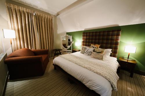 Forest Hotel - image 6