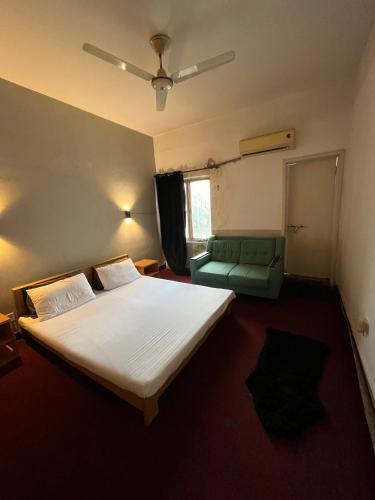Durrani Lodges - Islamabad G11 - image 6