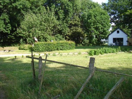  Au Chant D Oiseau in Amel