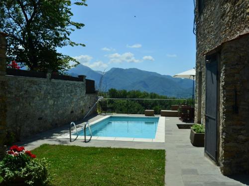  Historic Cottage in Fivizzano with Swimming Pool, Pension in Fivizzano bei Licciana Nardi