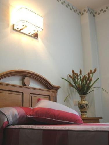 Hostal la Cepa - image 9