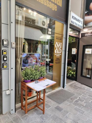 Ulysses Apartments Ermou - image 8