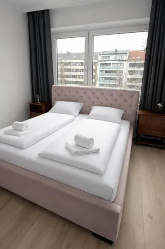 3 BR City Apartment near Messe Düsseldorf in Düsseldorf, Deutschland