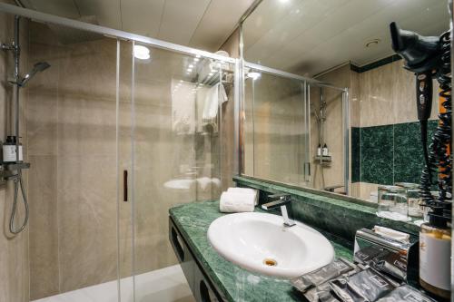 Double or twin room, superior
