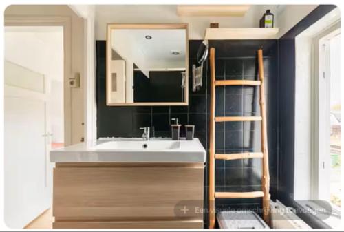 Nijmegen Cozy Guest Rooms in 奈美根郊區