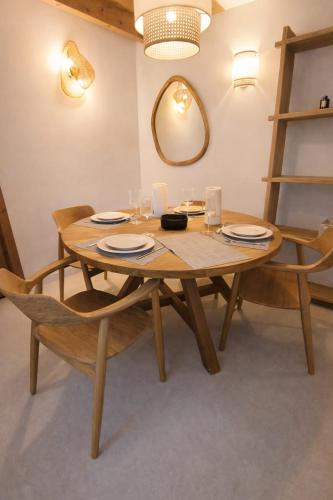 Létesítmények, Elvire - Cottage Romantique avec Sauna & bord de plage in Conjux