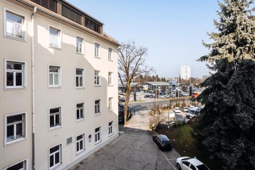 NUMBR25 - self service & low budget Hotel 2