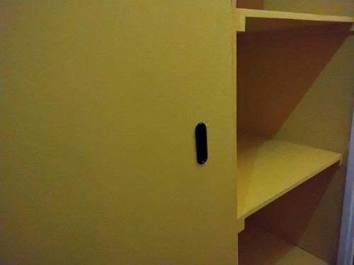 Just for sleep Male dorm shared room daily stay- from 8pm to 10am in Bobigny