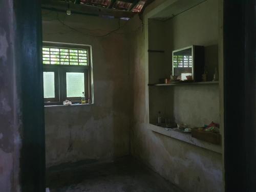 Batheegama Turtle Point Bungalow - image 4