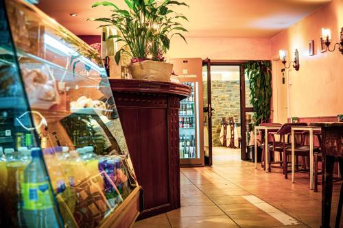 حانة/استراحة, Hotel Sucara in لا كورتنادا