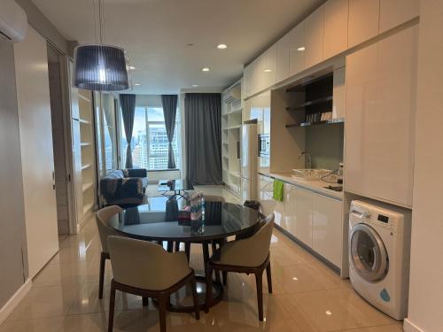 THE MANOR Suites by Comfy in Sg Besi