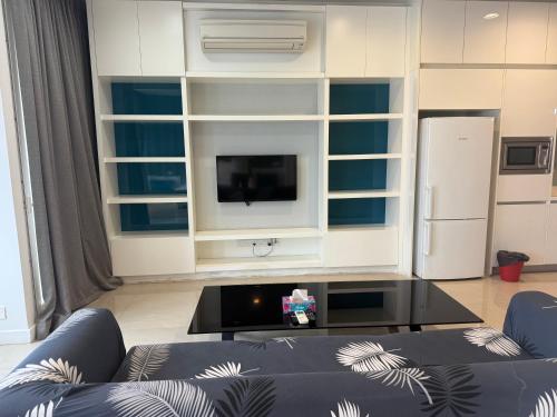 THE MANOR Suites by Comfy in Sg Besi