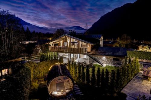 Papillon Chamonix Chalet – khách sạn tại Les Praz d'en Bas