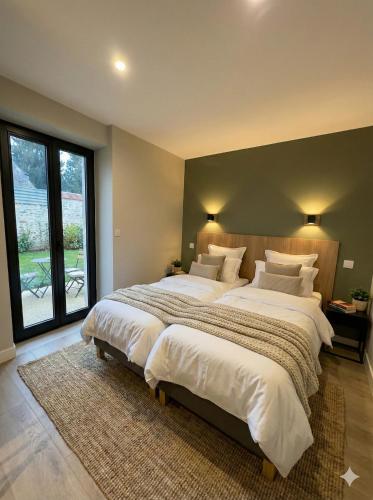 Sandstone in Noisy-sur-Ecole