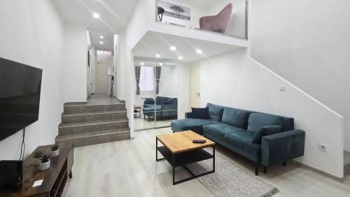 Two-storey apartment, Budapest