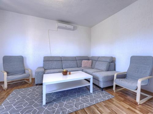 Holiday Home Majoli by Interhome in 薩維舍亞