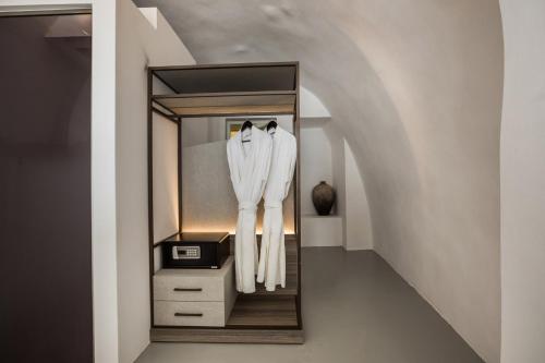 Sunset Hotel - image 33