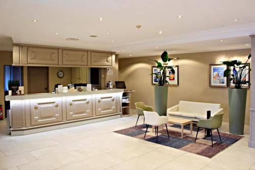 Best Western Marseille Aeroport - Hotel - Vitrolles