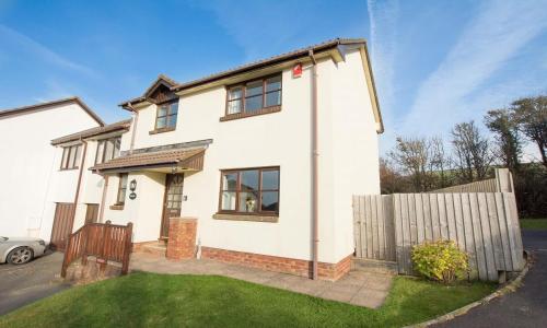 Seadmed, Rockpool Sleeps 8 Seaside Retreat Walk to Beach in Croyde