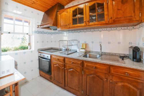 Casa da Avó Lina by Quantique (Casa da Avo Lina by Quantique) in อเลม โด ริโอ