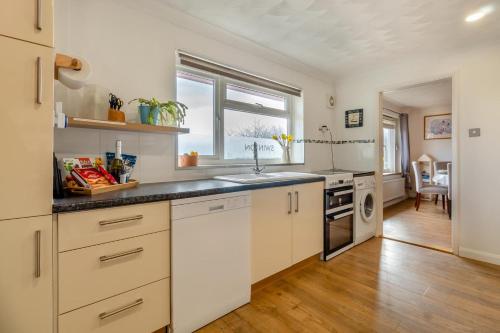 Iekārtas, 3 Bed in Stratford St. Andrew oc-swint in Stratford St. Andrew