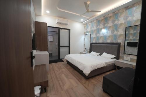 Shyama Resort in Mhow
