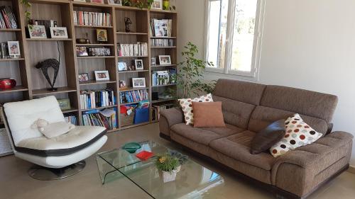 共用Lounge/電視區, Villa Coraline en Luberon in 佩爾蒂伊市中心