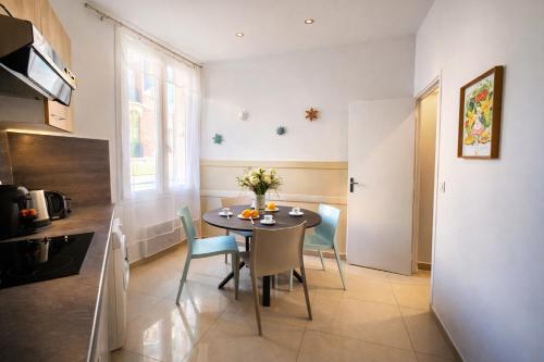 Promenade Appartements les Lions 4