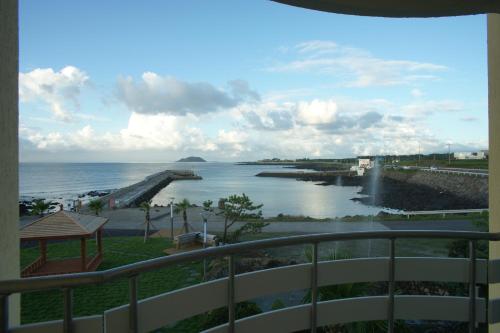 View, Mega Resort in Hallim