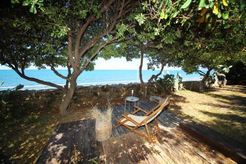 Relais Villa Giovanna - by the sea with garden in Caronia (Sicily)