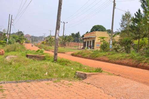 Peryn Suites in Hoima