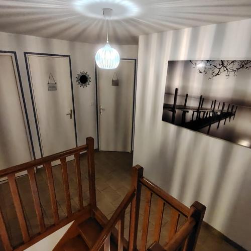 Chez Albert au bord de plage in โดล-เดอ-เบรอตาญ