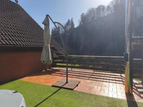 Altan/terrasse, Ferienwohnung unter der Burg in Elmstein
